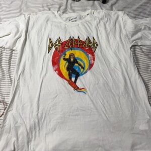 Def Leppard Destructed T Shirt - OVERSIZED